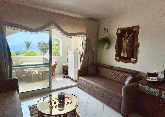 Sea View With Full Kitchen And Living